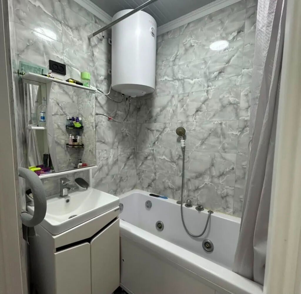 3 комнаты, 67 м², Восток-5 мкр 105 серия, 9 этаж, Евроремонт: фото 2