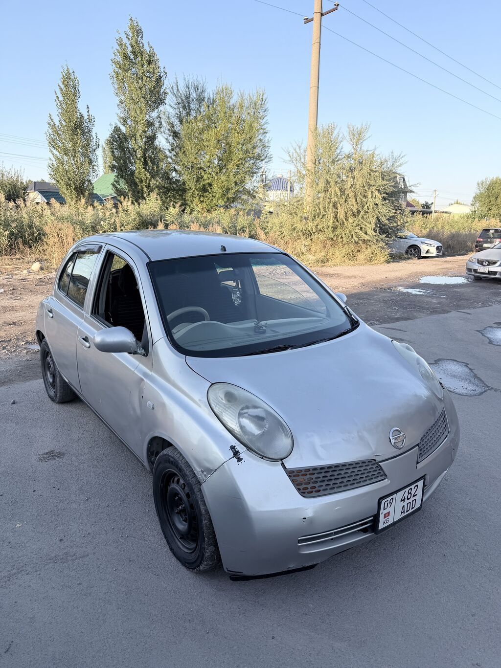 Nissan March: 2003 г., 1.3 л, Автомат, Бензин, Хэтчбэк: фото 5