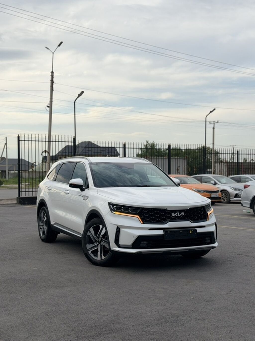 Kia Sorento: 2022 г., 1.6 л, Вариатор, Гибрид, Кроссовер: фото 5