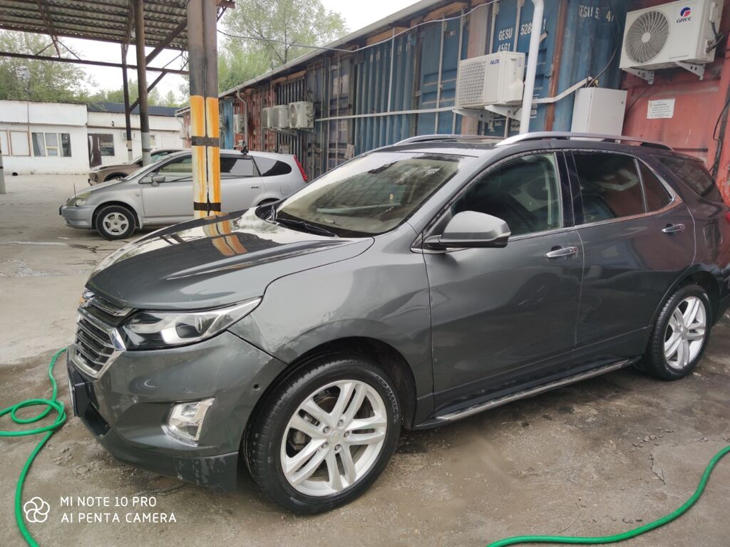 Chevrolet Equinox: 2018 г., 1.6 л, Автомат, Дизель, Кроссовер: фото 3