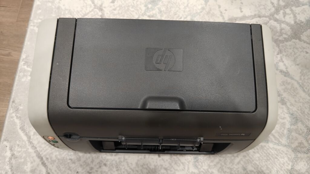 HP LaserJet 1010 — монохромный лазерный принтер формата A4. Основные: фото 3