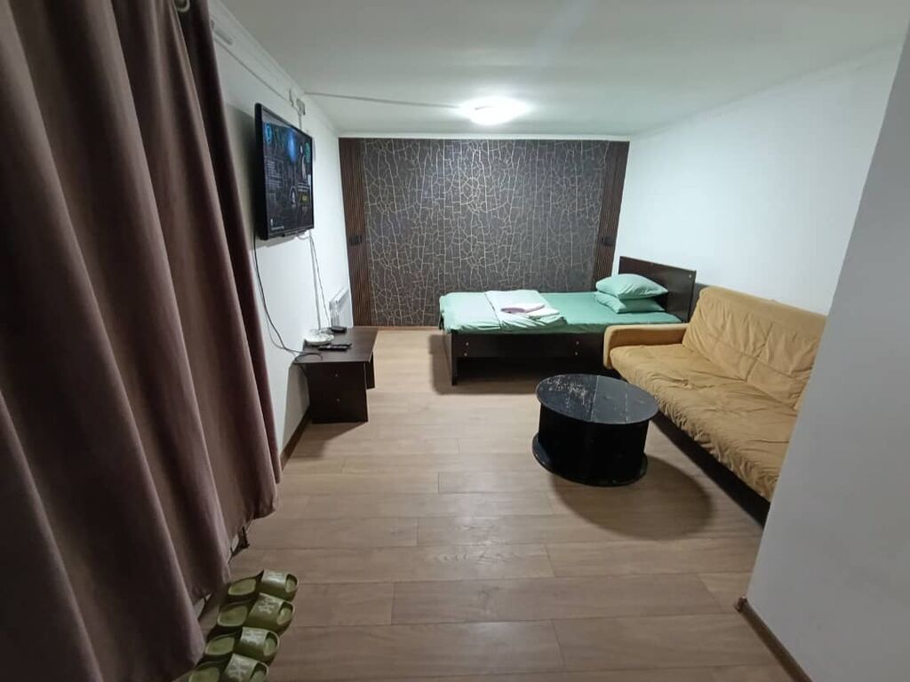 1 комната, Рабочий Городок, Постельное белье, Кондиционер, Парковка, фото 2