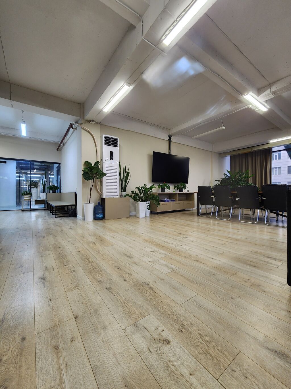 Аренда офисов, 130 м², В бизнес центре: фото 4
