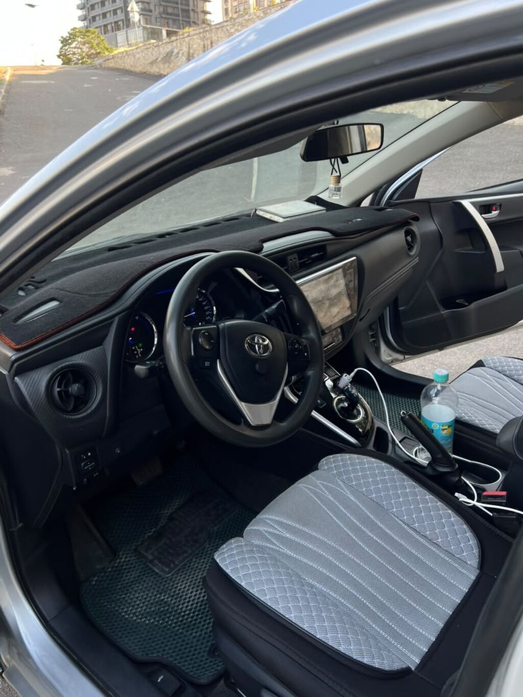 Toyota Levin: 2020 г., 1.8 л, Гибрид, Седан: фото 4