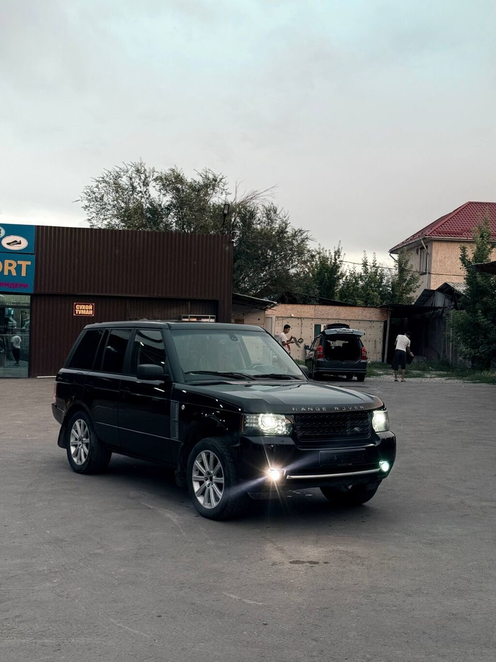 Land Rover Range Rover: 2006 г., 4.2 л, Автомат, Бензин, Внедорожник: фото 2