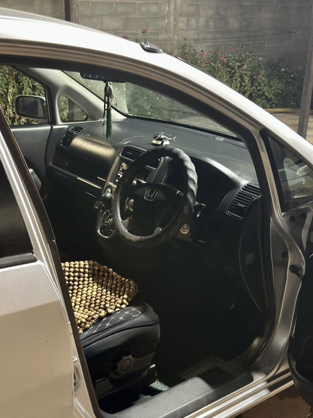 Honda Stream: 2002 г., 1.7 л, Автомат, Бензин, Минивэн: фото 6