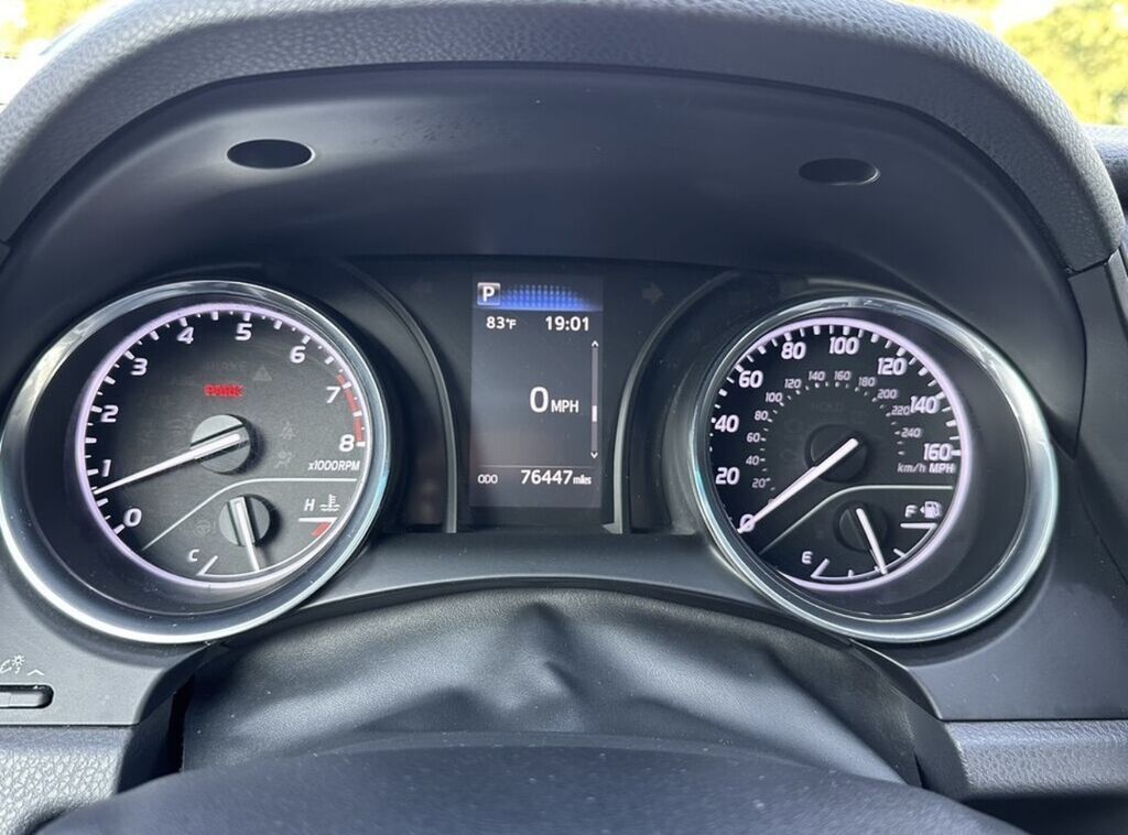 Toyota Camry: 2019 г., 2.5 л, Автомат, Бензин, Седан: фото 7