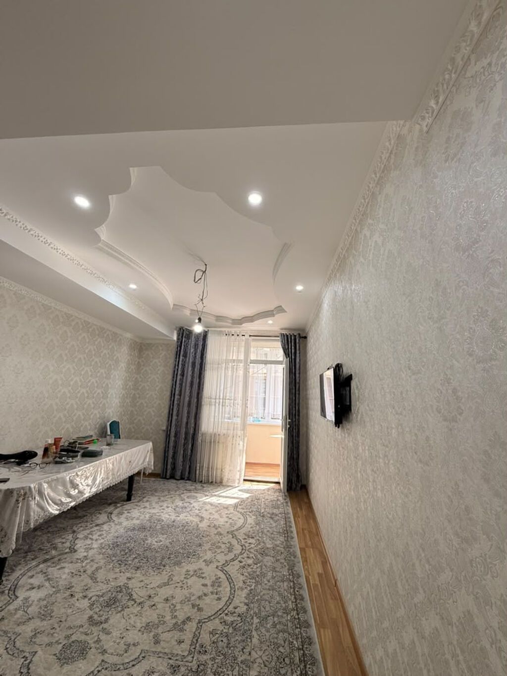2 комнаты, 62 м², 7 мкр Элитка, 2 этаж, Старый ремонт: фото 3