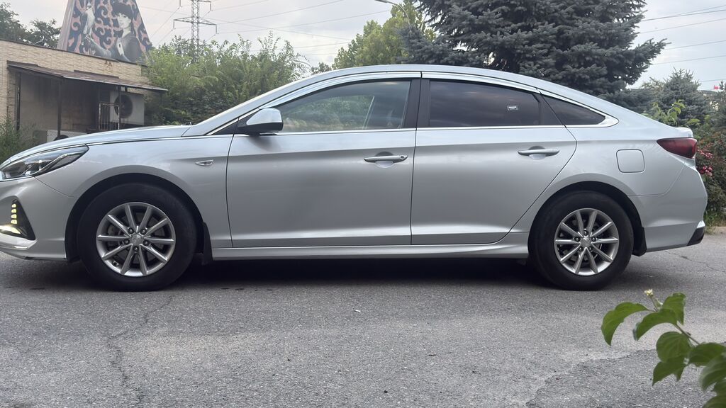 Hyundai Sonata: 2021 г., 2 л, Автомат, Газ, Седан: фото 7