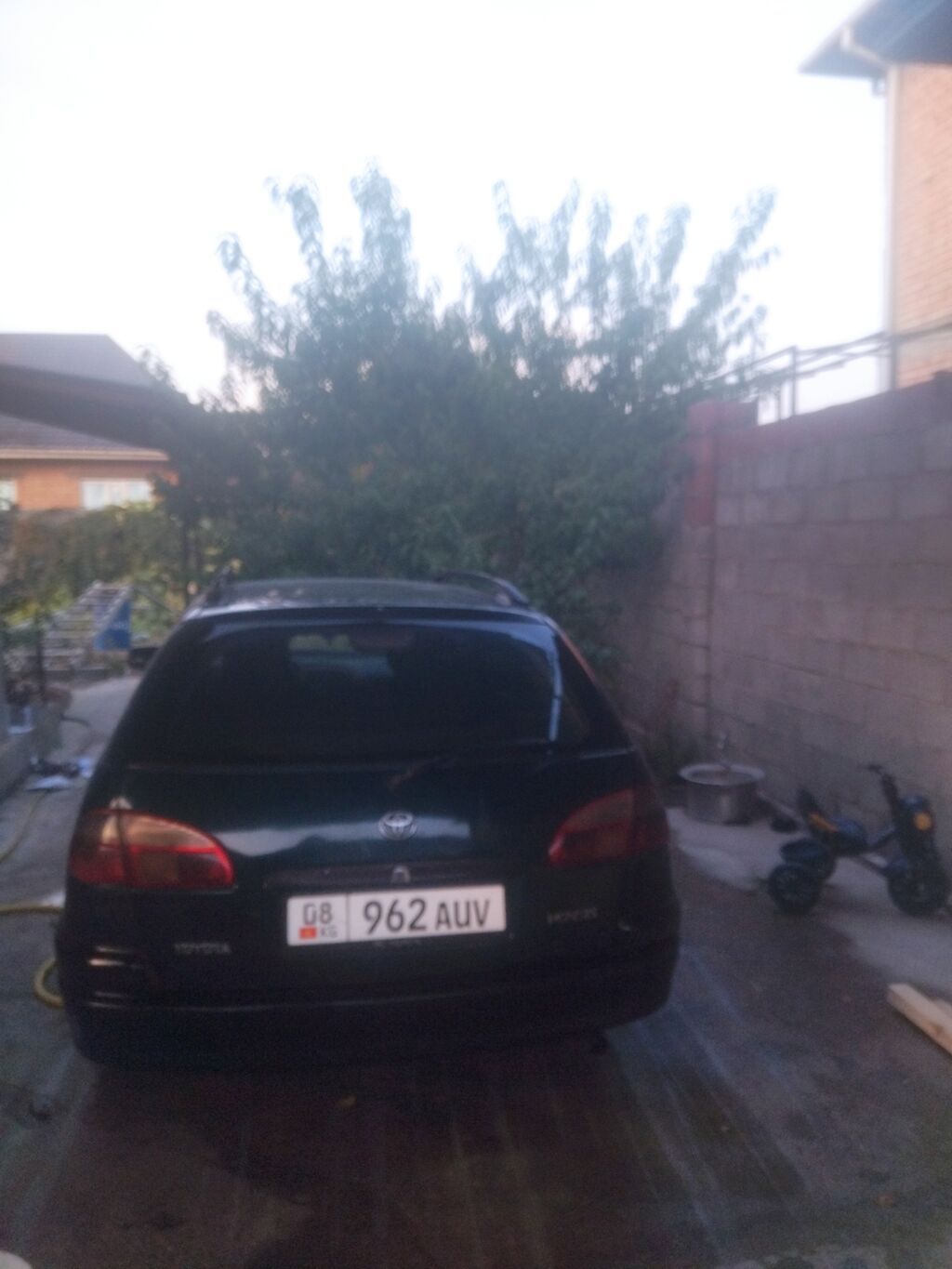 Toyota Avensis: 2002 г., 2 л, Механика, Дизель, Универсал: фото 4