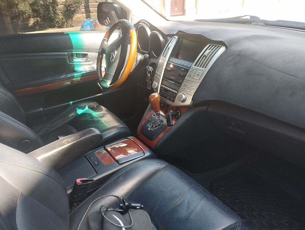 Lexus RX: 2004 г., 3 л, Бензин, Кроссовер: фото 7