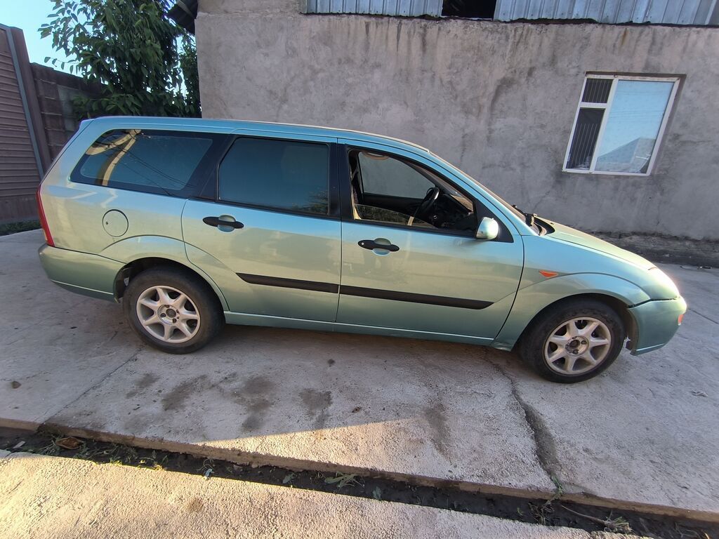Ford Focus: 2000 г., 1.6 л, Механика, Бензин, Универсал: фото 4