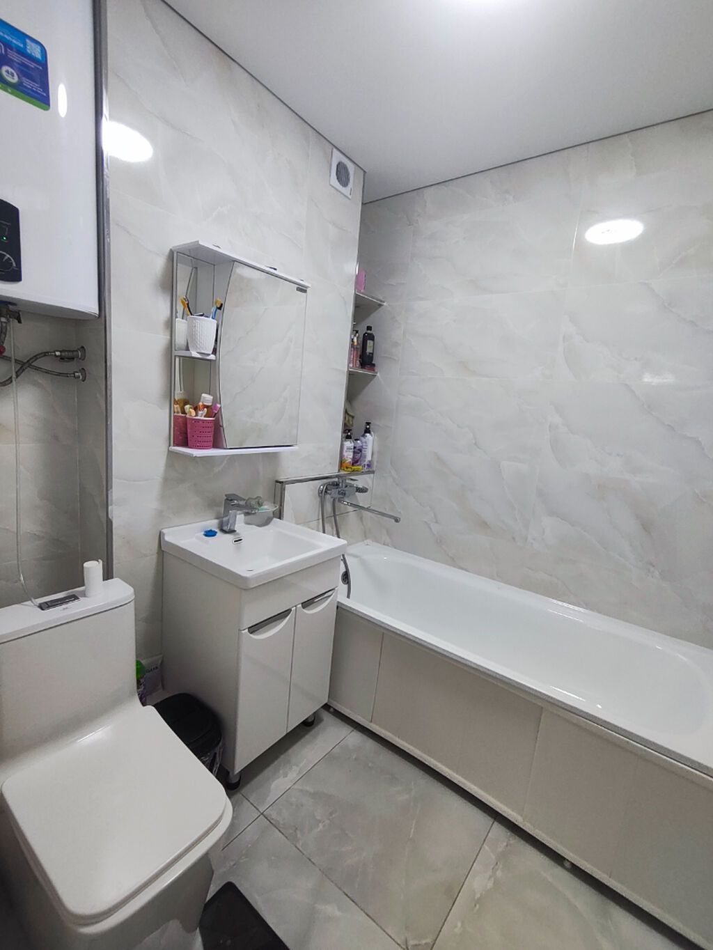 2 комнаты, 70 м², АЮ Гранд 108 серия, 6 этаж, Евроремонт: фото 4