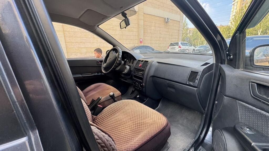 Hyundai Getz: 2006 г., 1.4 л, Механика, Бензин, Хэтчбэк: фото 6