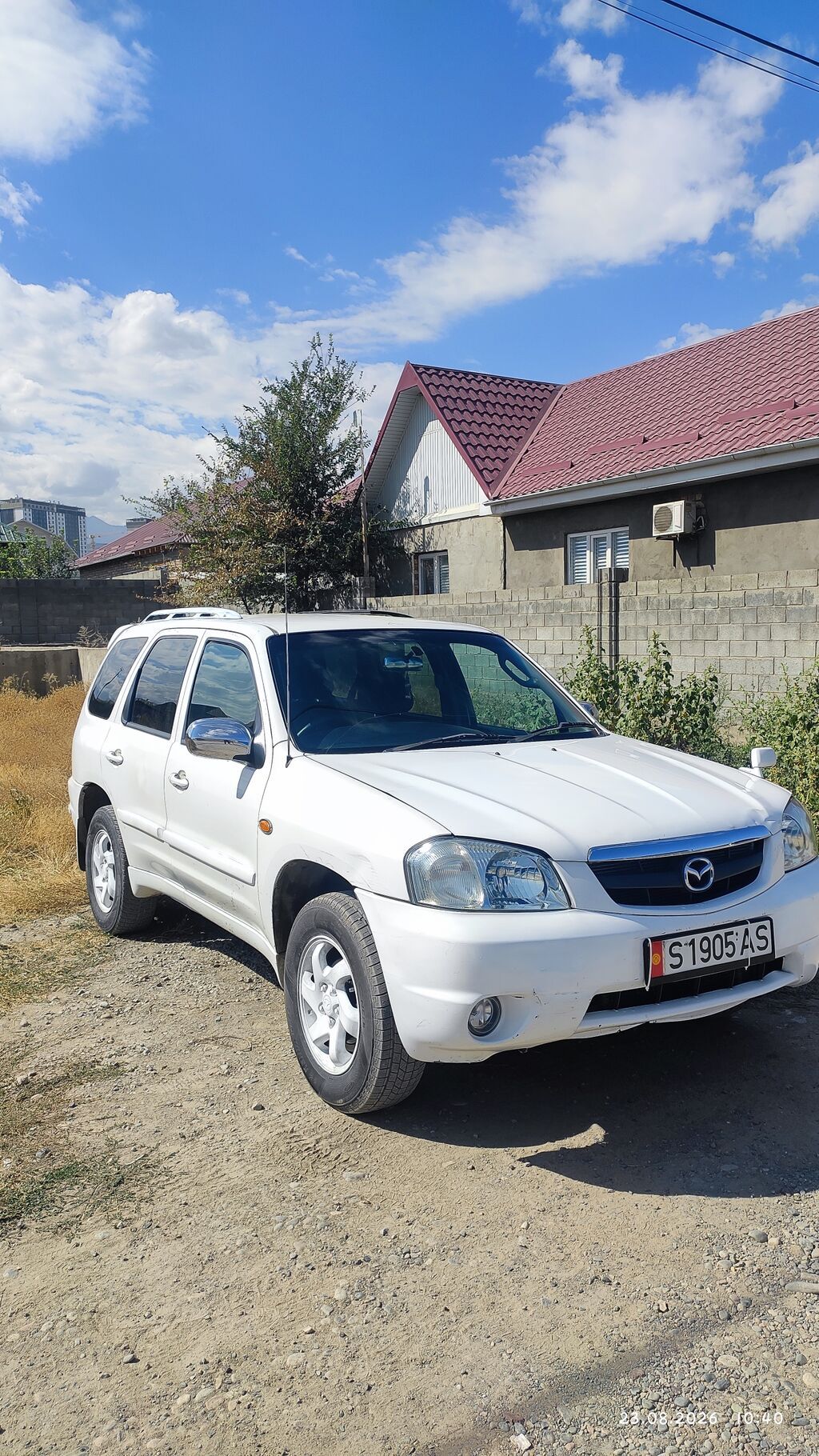 Mazda Tribute
