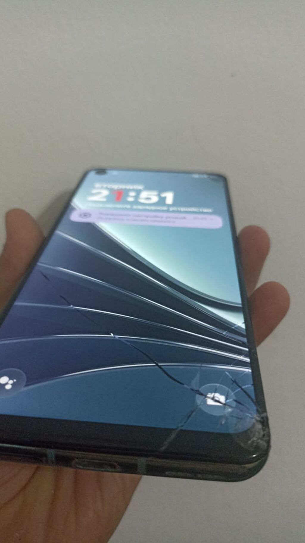 OnePlus 10 Pro 5G Характеристики: - Дисплей - Память: 256 ГБ - ОЗУ: 8: фото 5