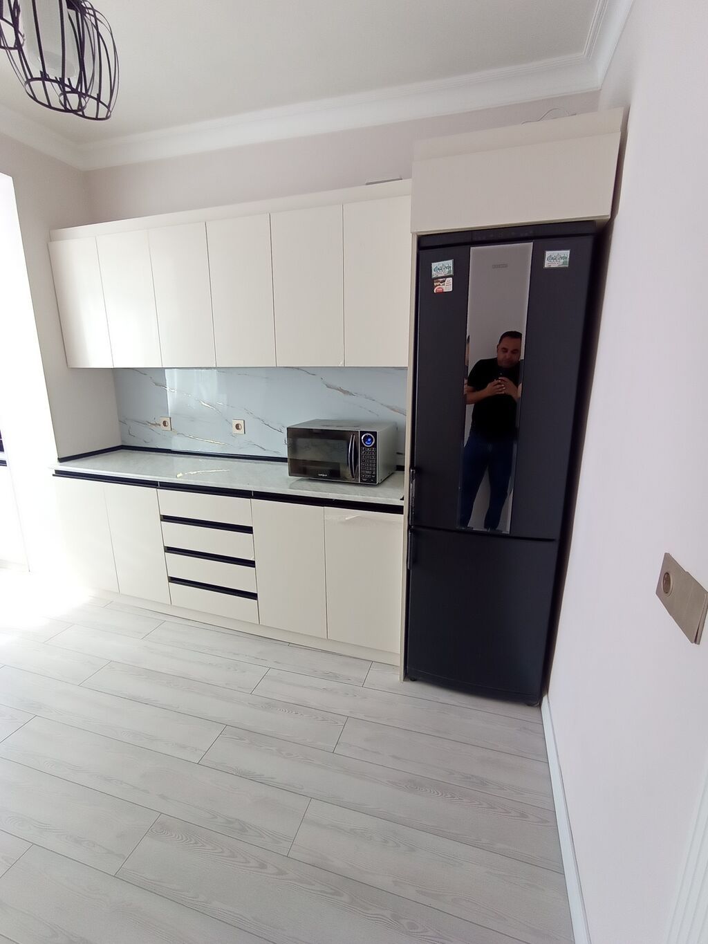 4 otaqlı, Yeni tikili, 98 kv. m