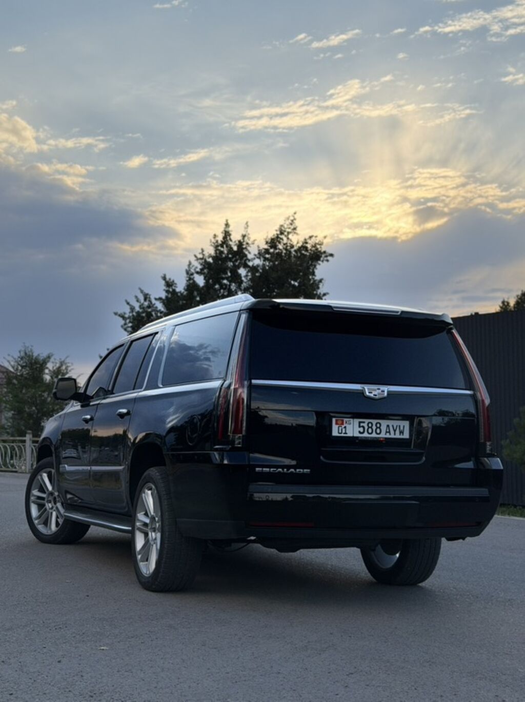 Cadillac Escalade: 2019 г., 6.2 л, Автомат, Бензин, Внедорожник: фото 8