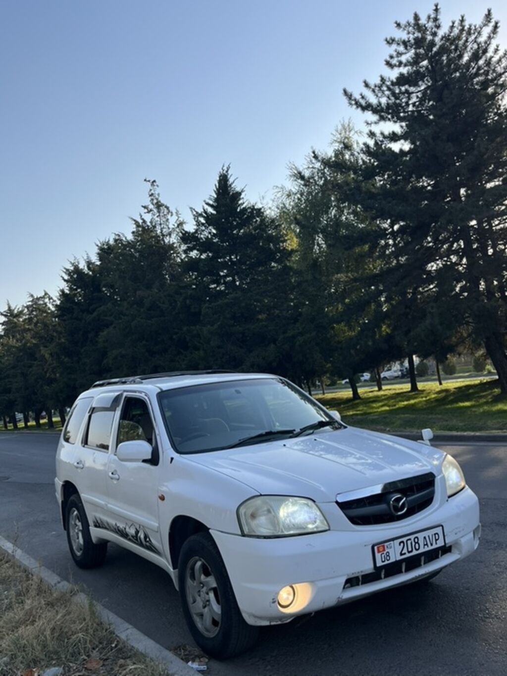 Mazda Tribute: 2002 г., 2 л, Автомат, Газ, Кроссовер: фото 7