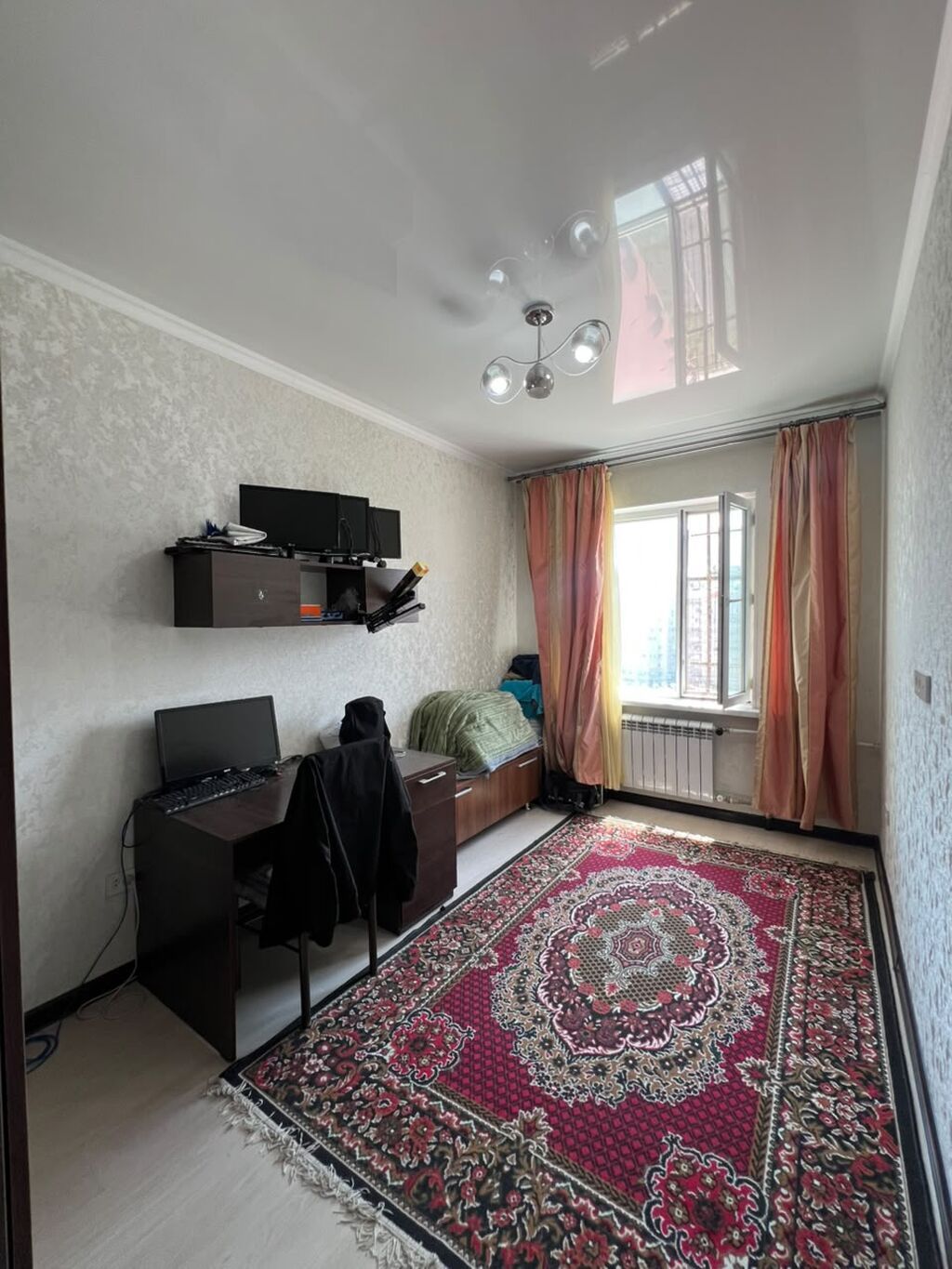 3 комнаты, 72 м², 106 серия, 9 этаж, Евроремонт: фото 2