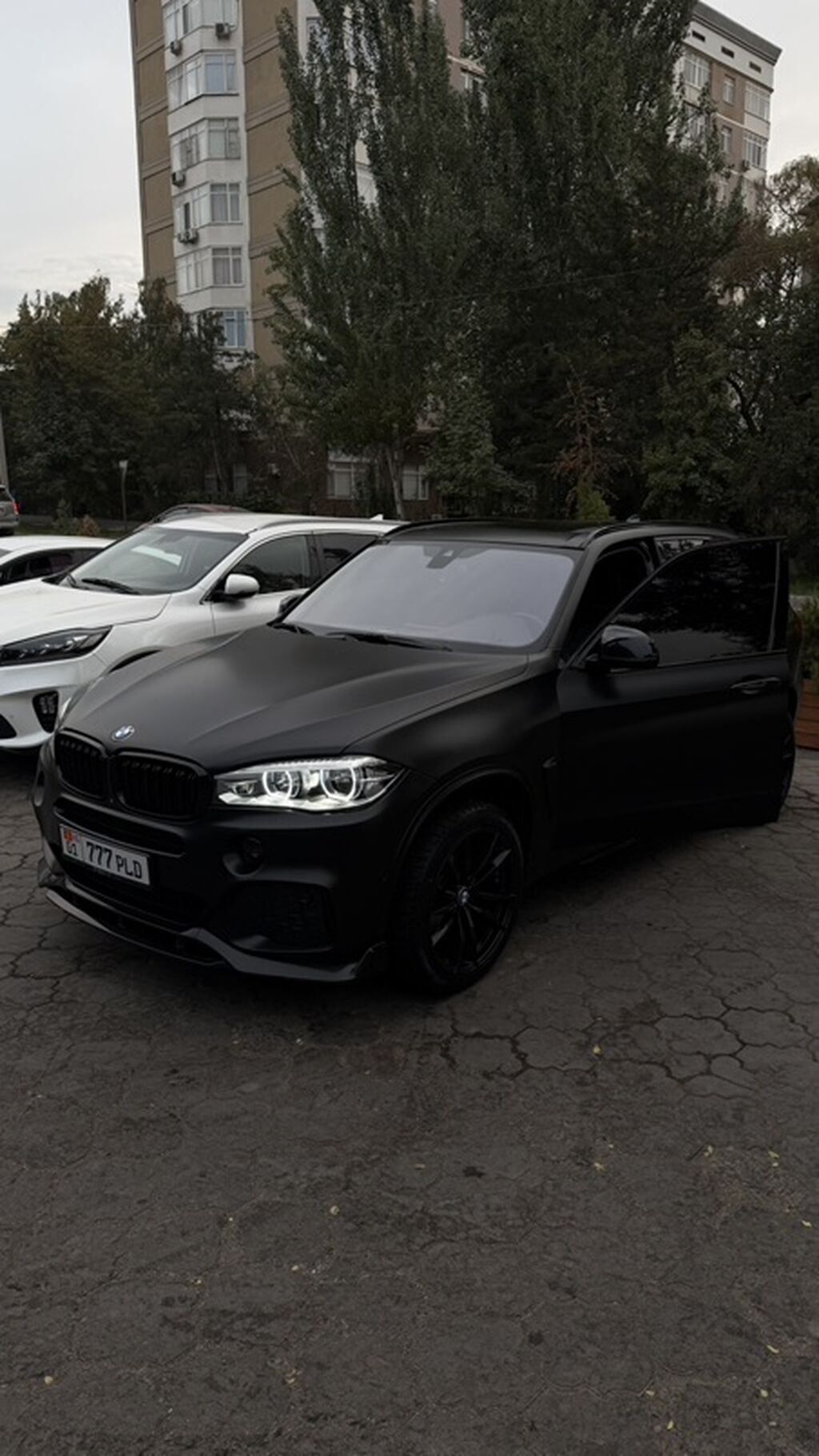 BMW X5: 2017 г., Автомат, Бензин, Кроссовер: фото 1