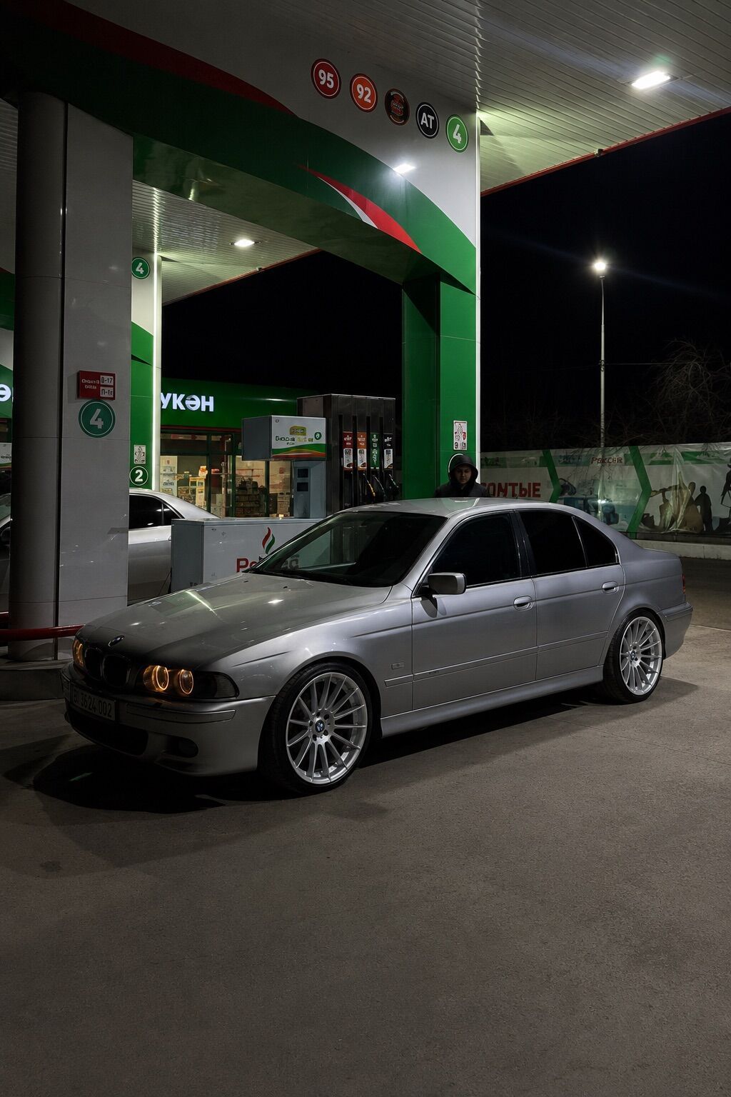 BMW 5 series: 2003 г., 2.2 л, Механика, Бензин, Кроссовер: фото 8