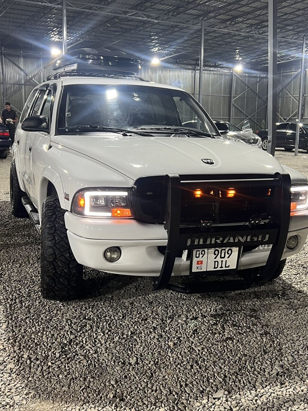 Dodge Durango: 1999 г., 5.9 л, Автомат, Бензин, Внедорожник: фото 5