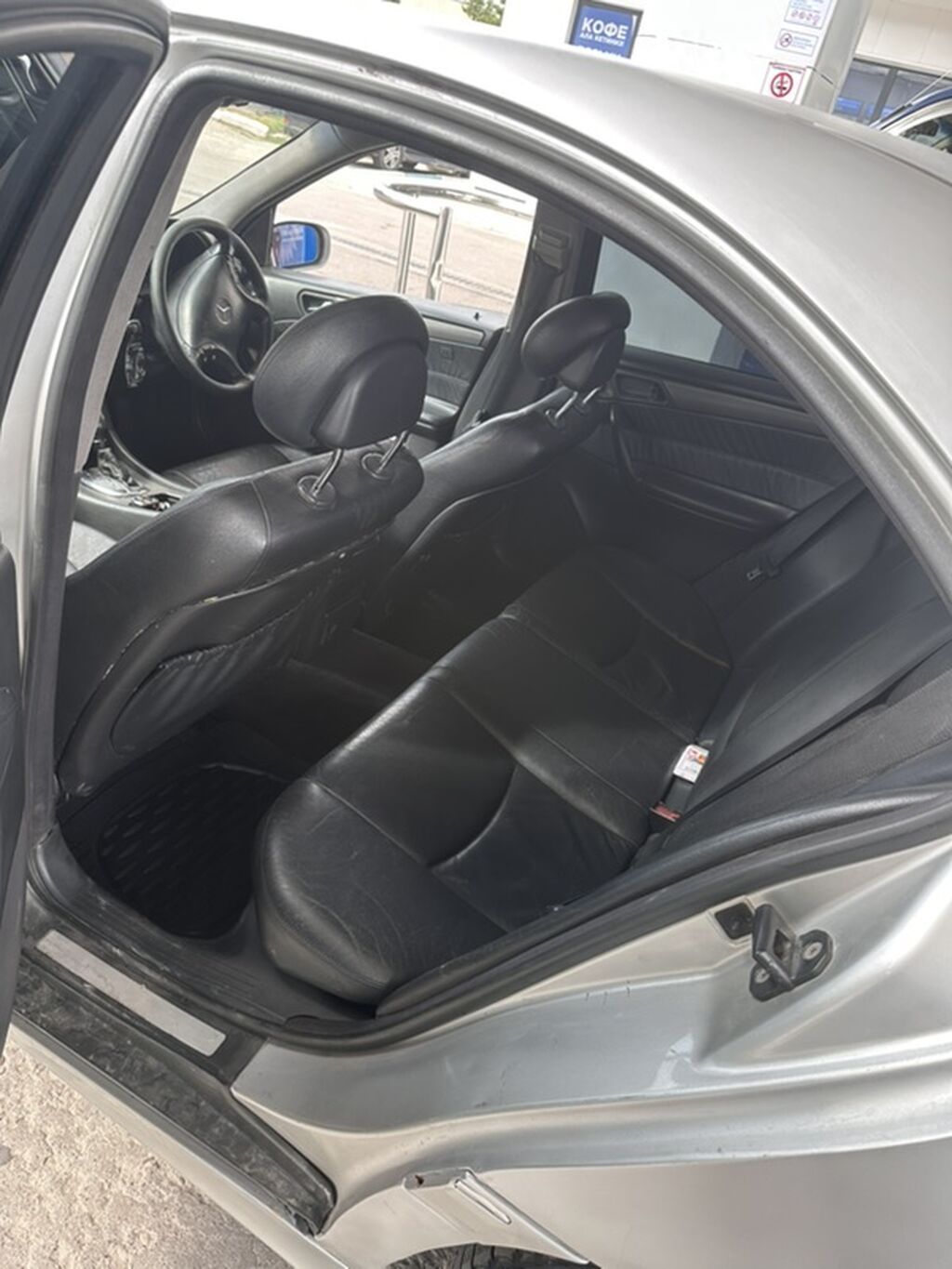 Mercedes-Benz C-Class: 2001 г., 3.2 л, Автомат, Бензин, Седан: фото 4