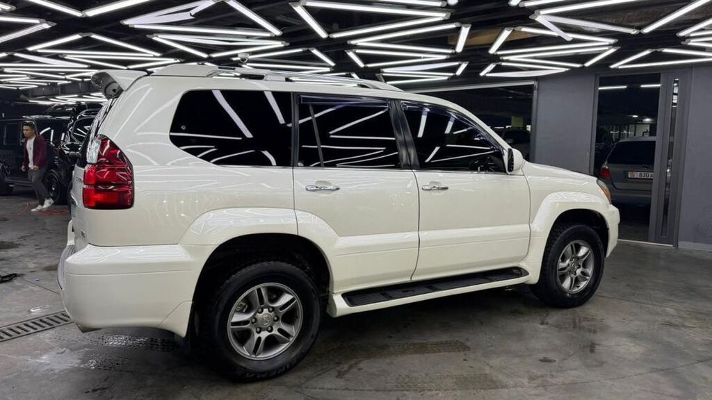 Lexus GX: 2007 г., 4.7 л, Автомат, Бензин, Внедорожник: фото 2
