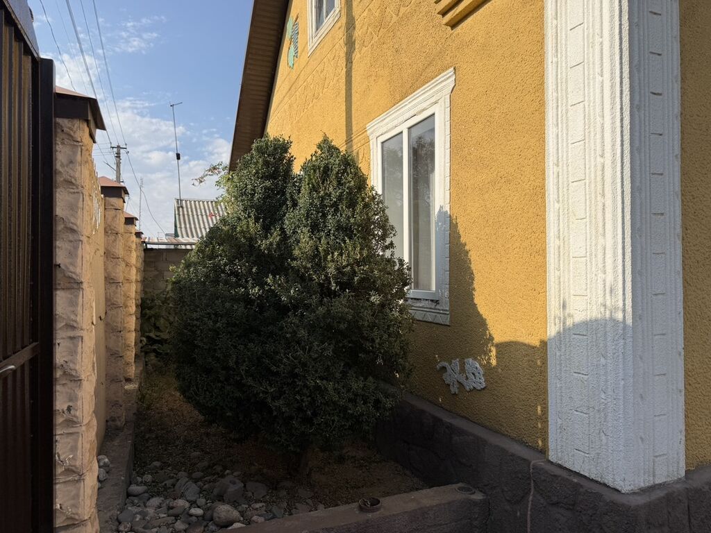 Продаётся дом в отличной локации первая линия, самый центр Сокулука: фото 2