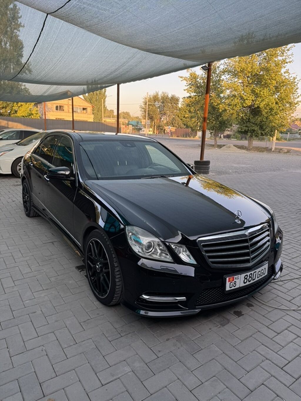 Mercedes-Benz E-Class: 2012 г., 3.5 л, Автомат, Бензин, Седан: фото 2