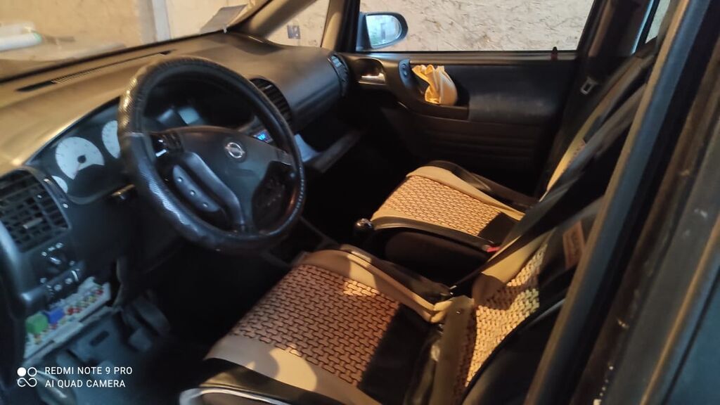 Opel Zafira: 2002 г., 1.8 л, Механика, Бензин, Минивэн — фото 5