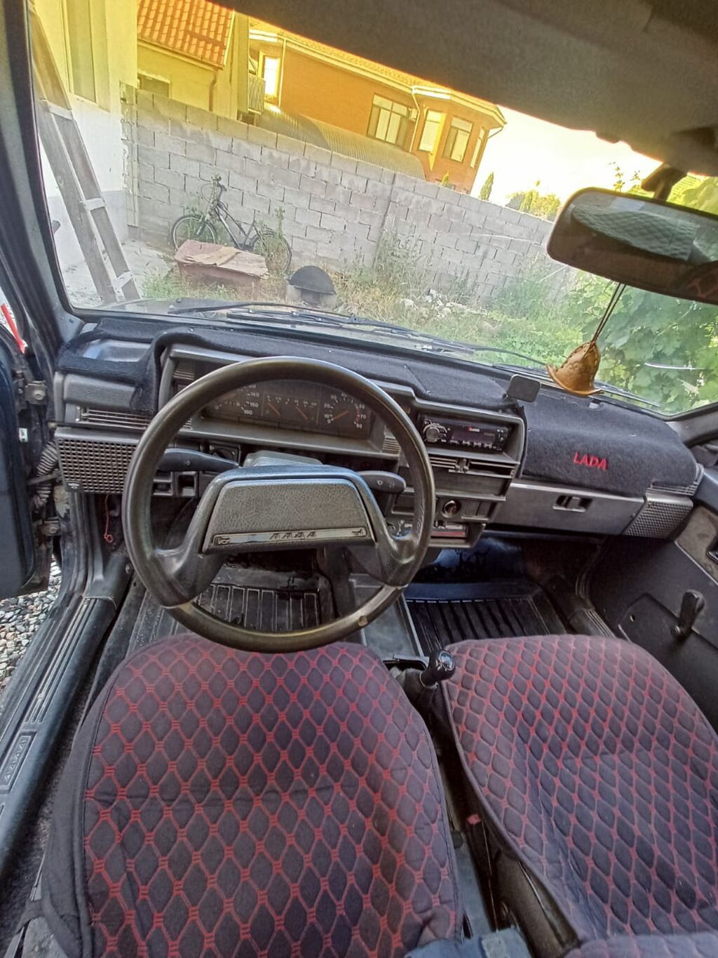 ВАЗ (ЛАДА) 21099: 2004 г., 1.5 л, Механика, Бензин, Седан: фото 5