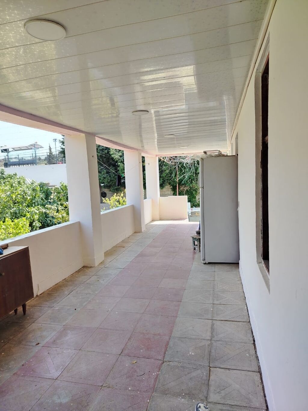 Bağ evi/sahə ilə birlikdə ev - 1 mərtəbəli həyət evi, geniş eyvanlı -