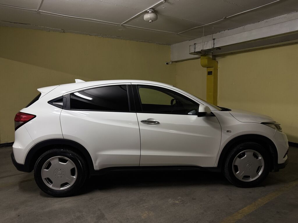 Honda Vezel: 2021 г., 1.5 л, Вариатор, Бензин, Кроссовер: фото 4