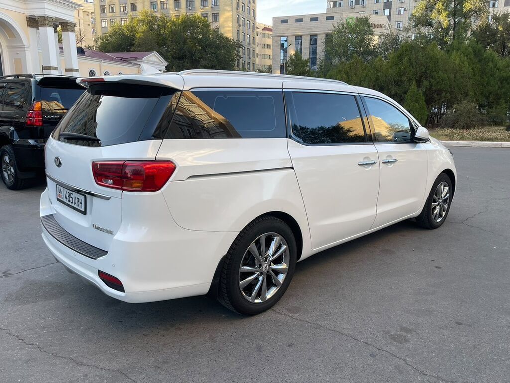 Kia Carnival: 2019 г., 2.2 л, Автомат, Дизель, Минивэн: фото 4