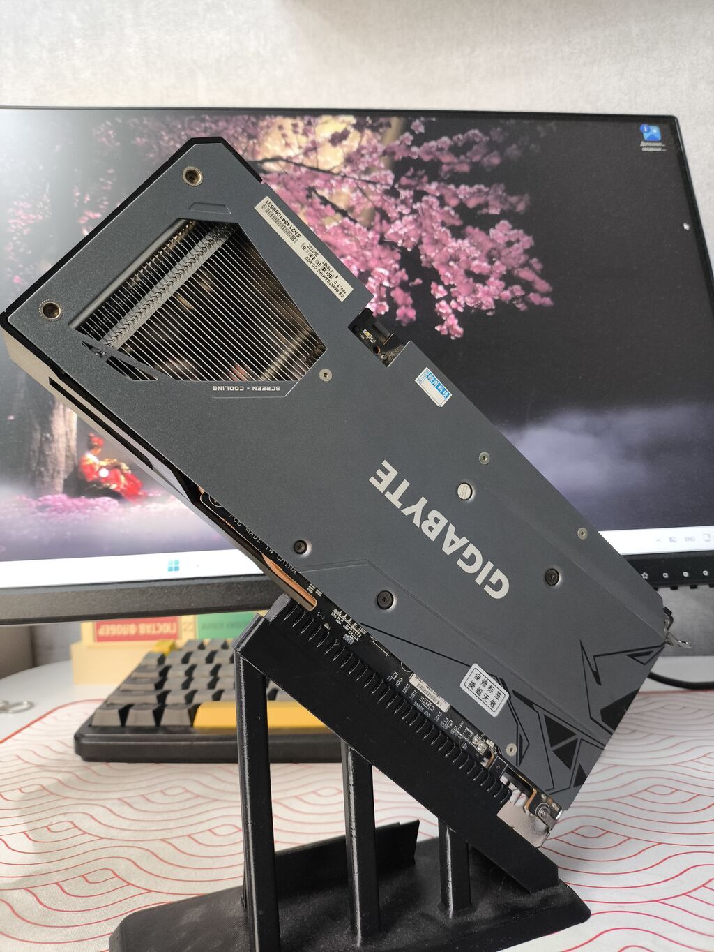 Видеокарта для ПК, Б/у, Gigabyte, Radeon RX, 8 ГБ: фото 2