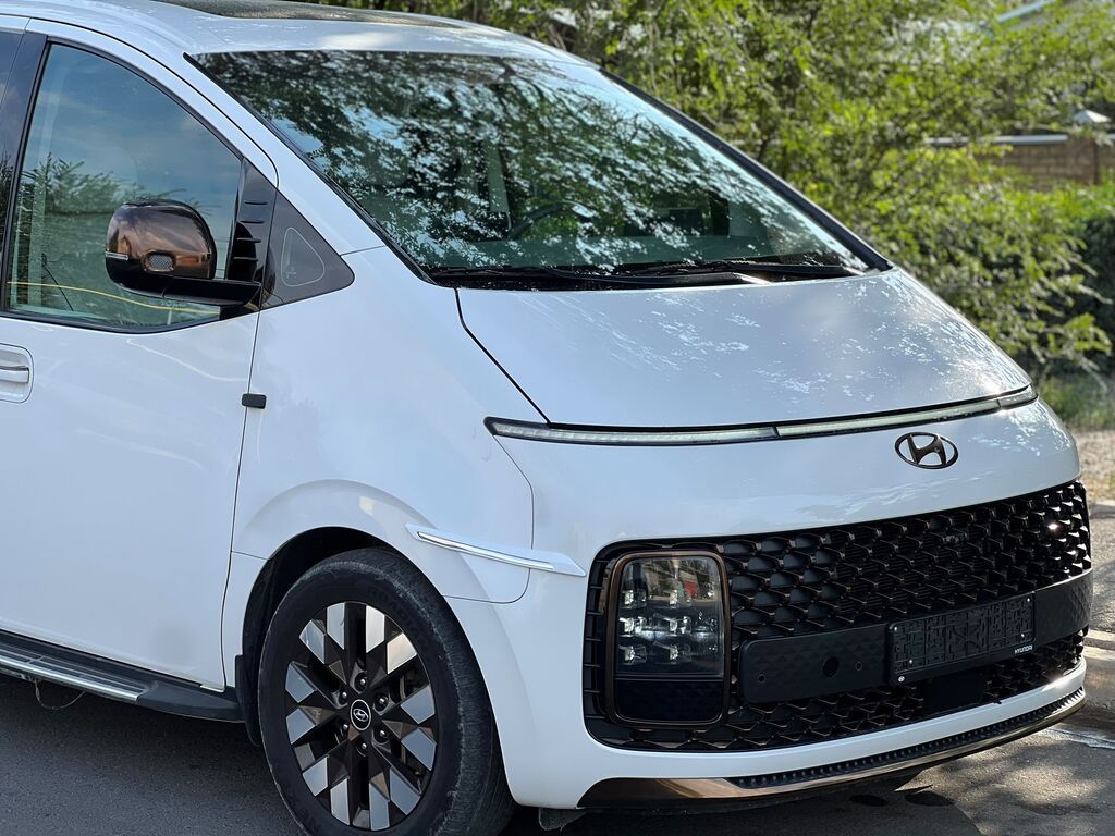 Hyundai Staria: 2021 г., 3.5 л, Газ, Минивэн: фото 4