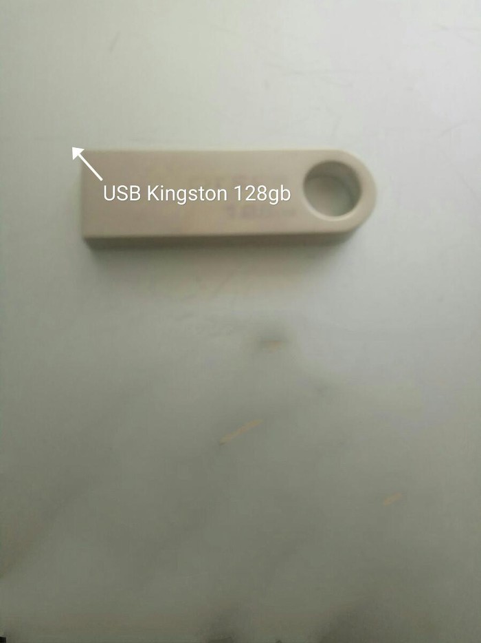 Другие аксессуары для компьютеров и ноутбуков: USB 128gb KINGSTON на lalafo.tj USB 128gb KINGSTON в Душанбе