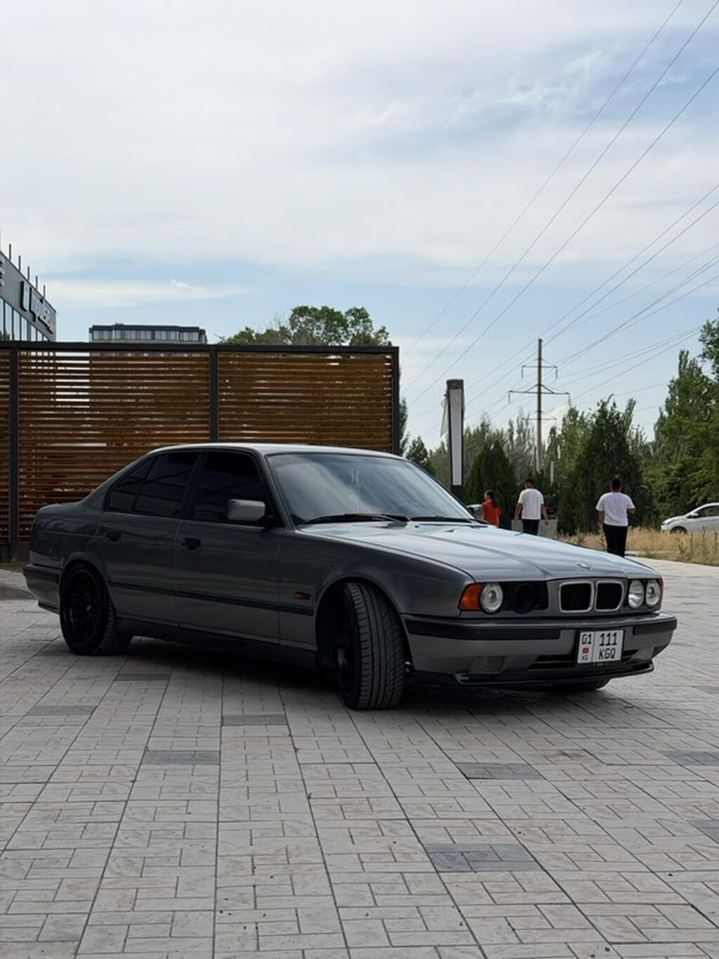 BMW 5 series: 1994 г., 4.6 л, Механика, Бензин, Седан: фото 3