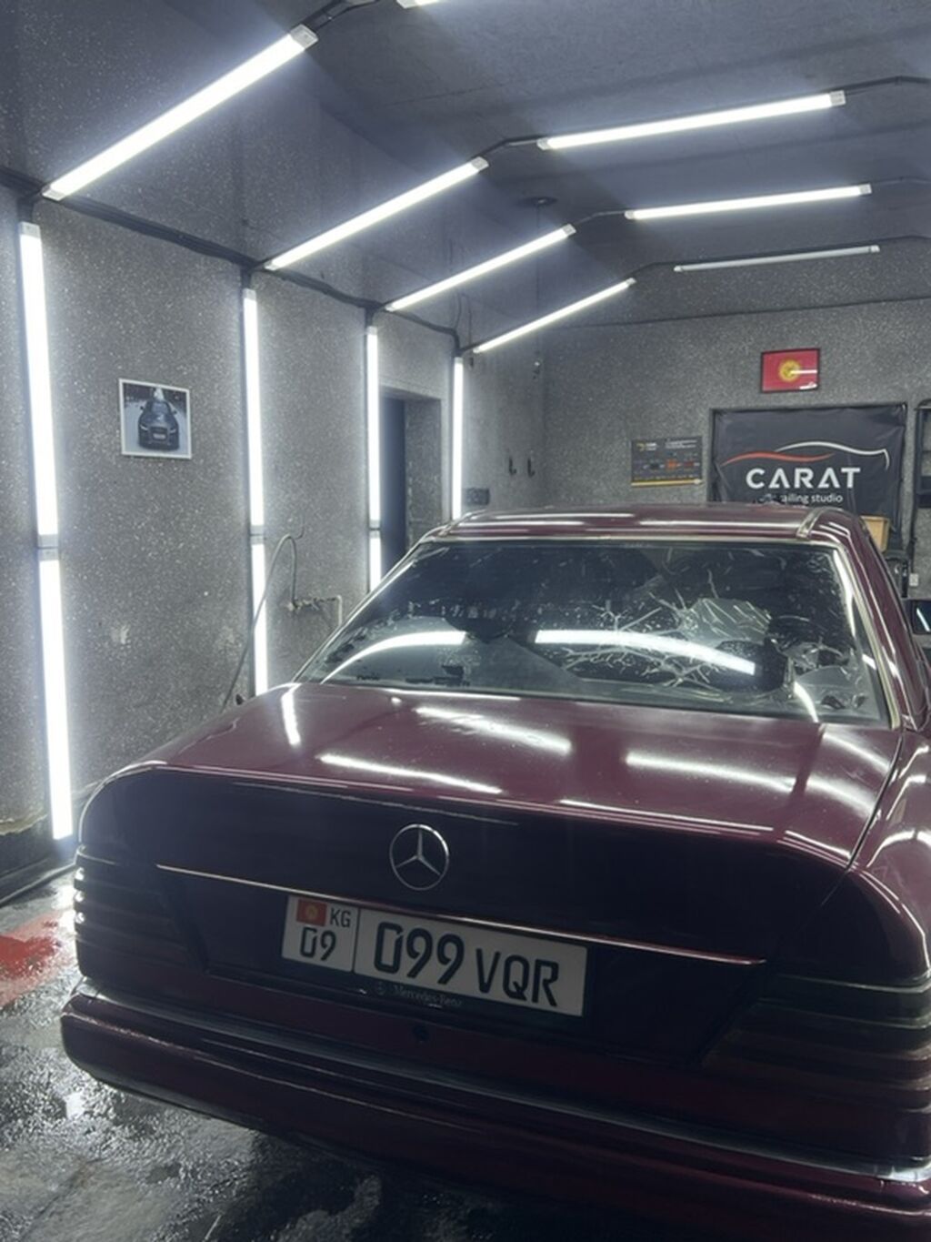 Mercedes-Benz W124: 1991 г., 2.3 л, Механика, Бензин, Седан: фото 4