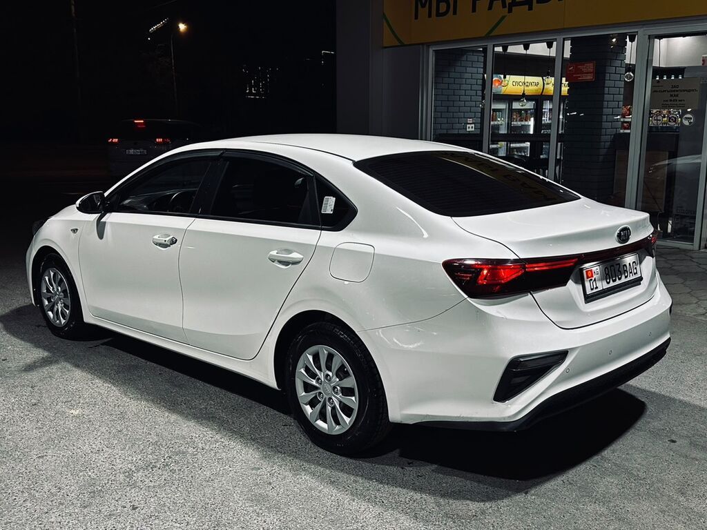 Kia K3: 2021 г., 1.6 л, Робот, Бензин, Седан: фото 4