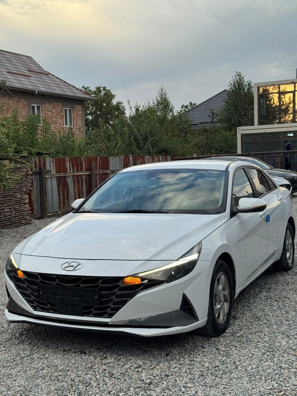 Hyundai Elantra: 2021 г., 1.6 л, Автомат, Бензин, Седан: фото 6