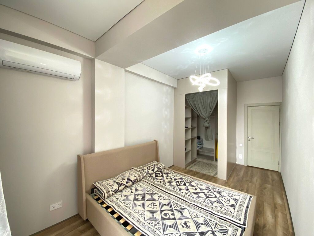 Студия, 46 м², Асанбай мкр Элитка, 3 этаж, Евроремонт: фото 6