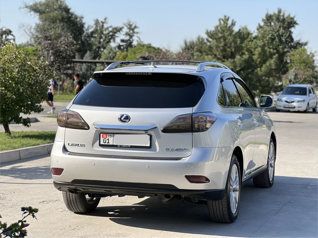 Lexus RX: 2010 г., 3.5 л, Автомат, Гибрид, Кроссовер: фото 2