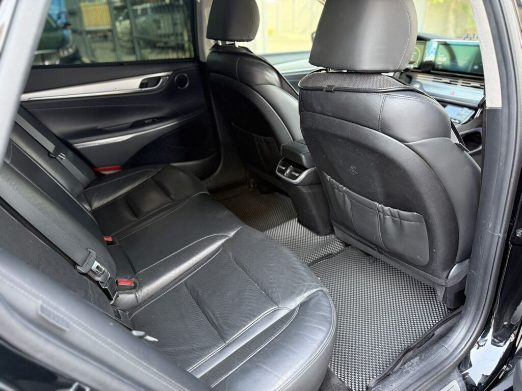 Hyundai Grandeur: 2019 г., 2.4 л, Автомат, Гибрид, Седан: фото 8