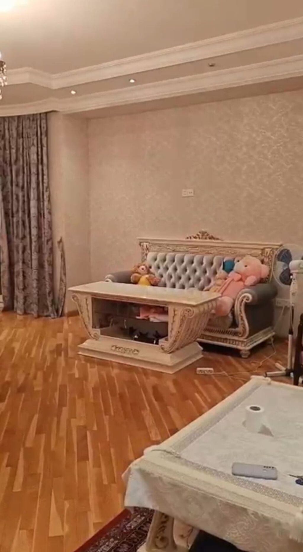 3 otaqlı, Yeni tikili, 157 kv. m