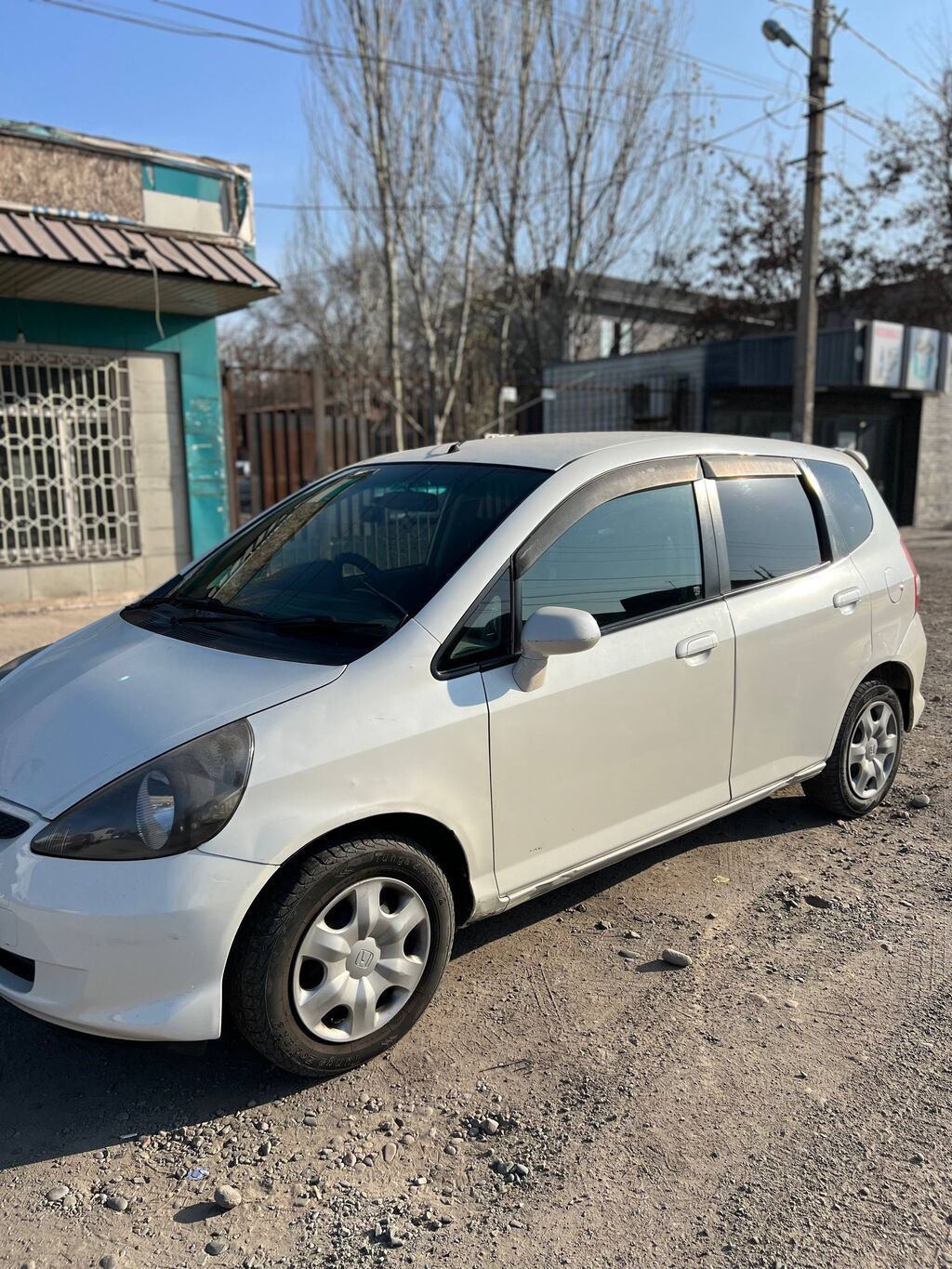 Honda Fit: 2002 г., 1.3 л, Вариатор, Бензин, Хэтчбэк: фото 2