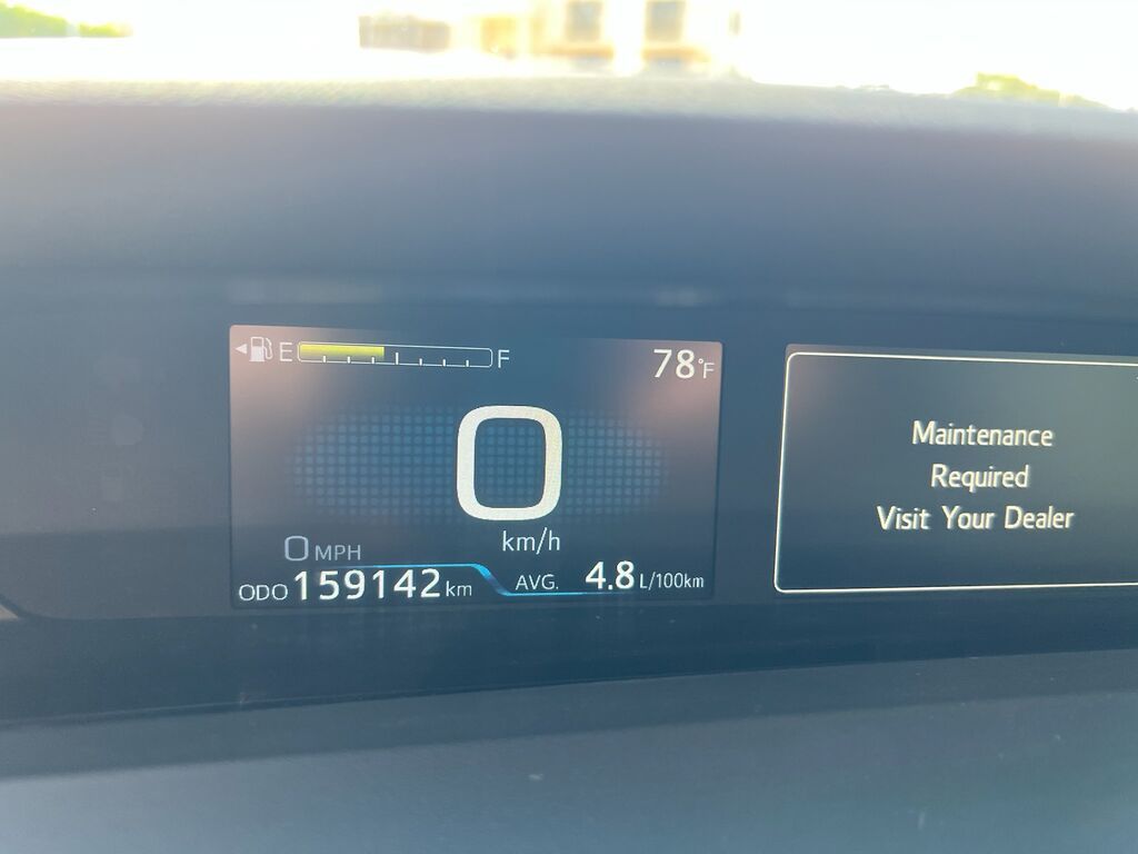 Toyota Prius: 2020 г., 1.8 л, Вариатор, Гибрид, Седан: фото 7