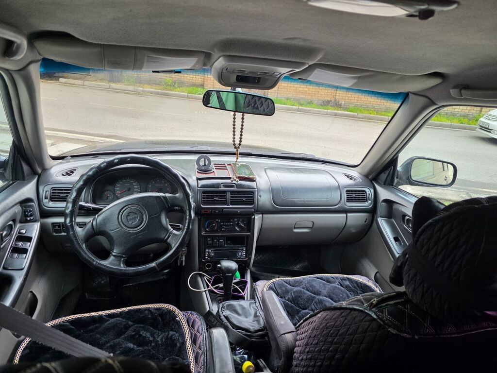 Subaru Forester: 2002 г., 2 л, Автомат, Бензин, Кроссовер: фото 6